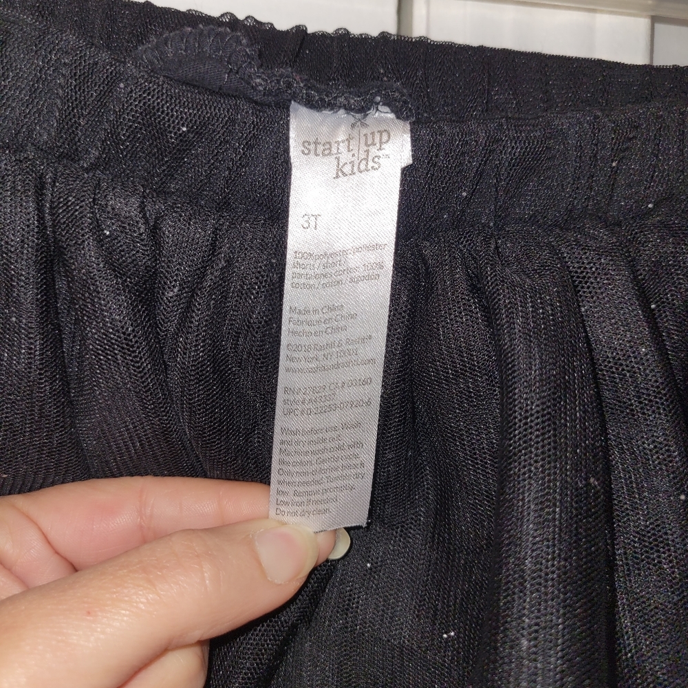 Start up Kids 3T Black Tutu with sparkles and attached Shorts - Picture 6 of 6